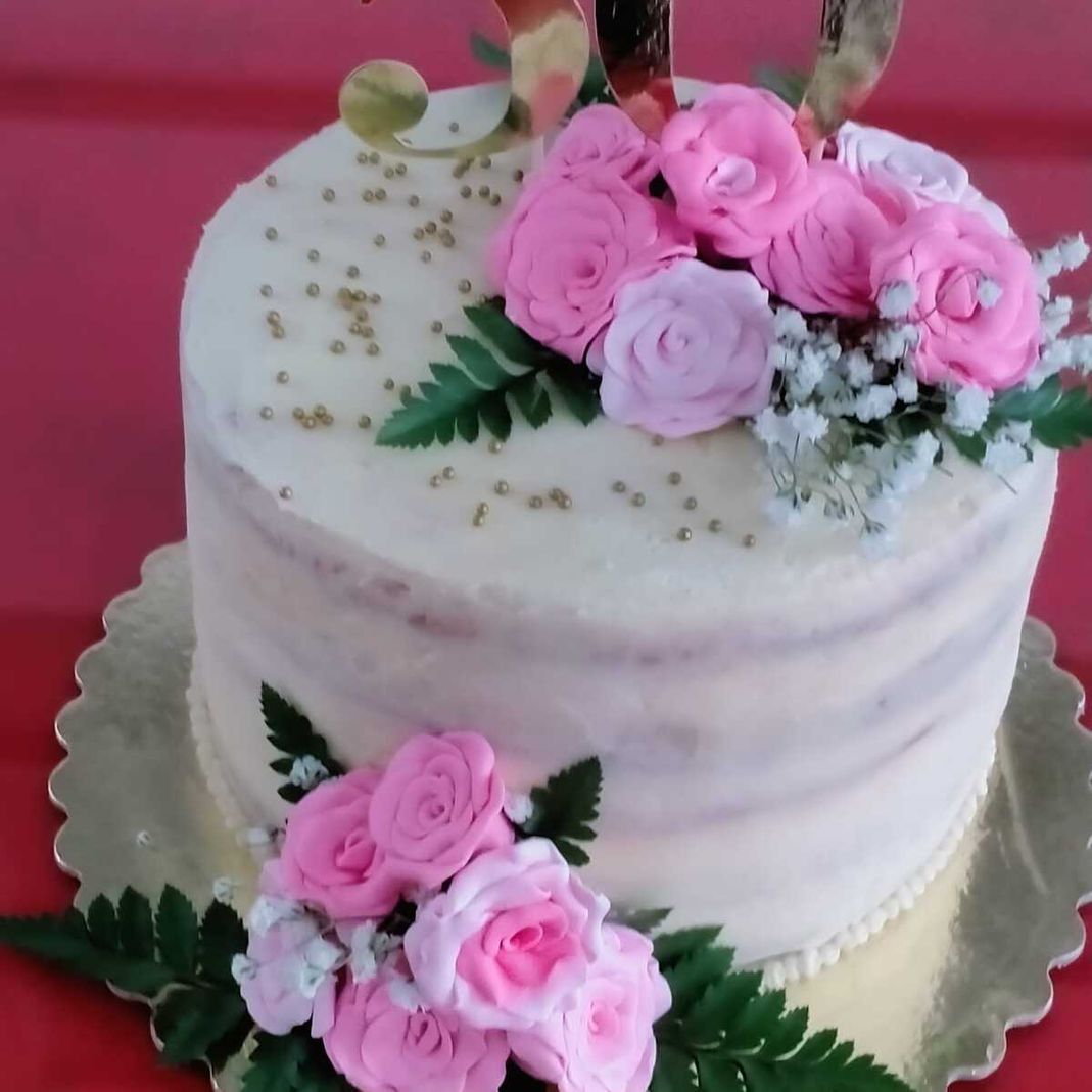 tarta de flores rosas